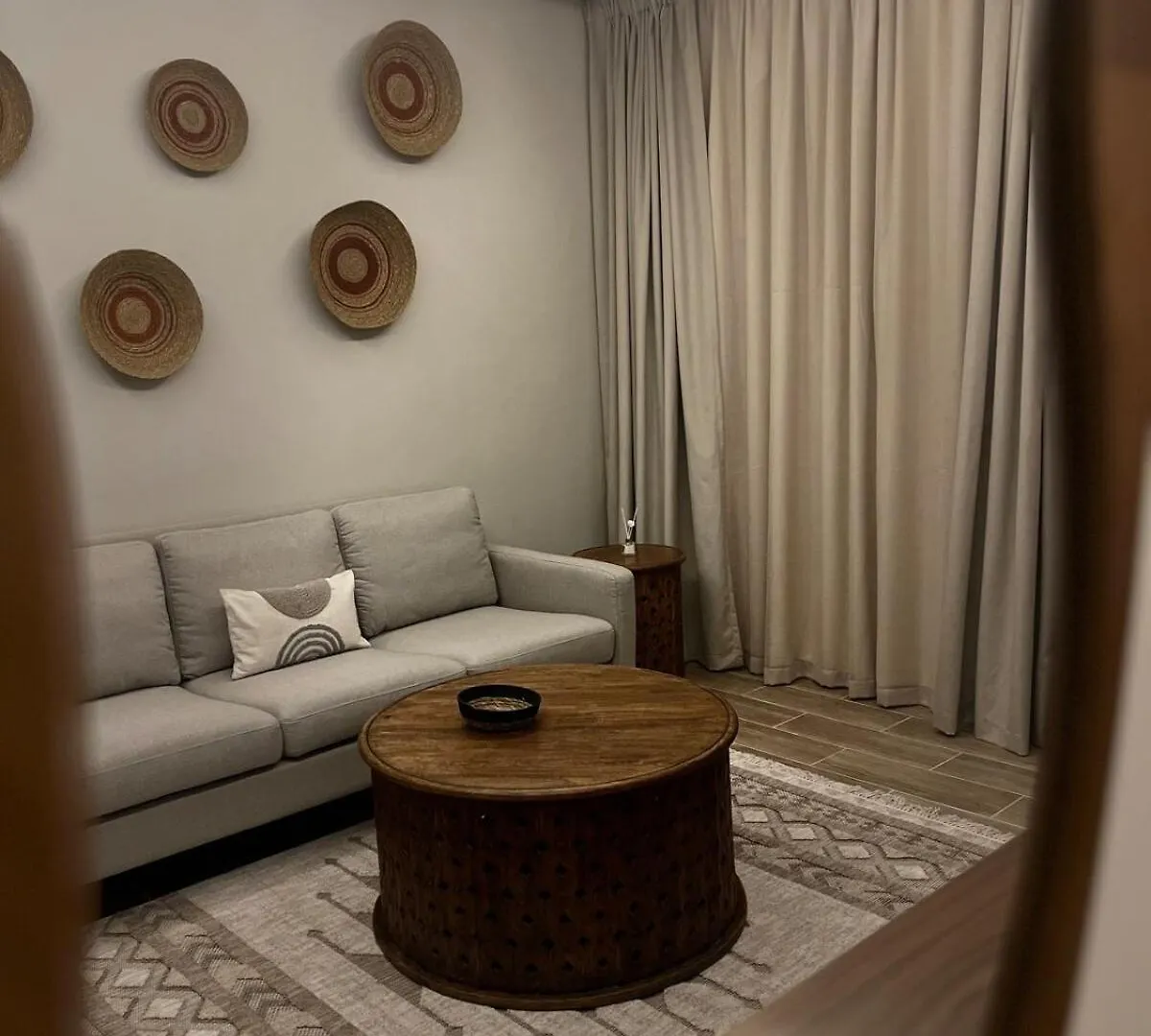 Studio With A Private Entrance That Can And Smells 1Q Riyadh 0*,